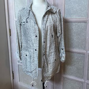 Joie Light Grey Leopard Anorak Size Medium